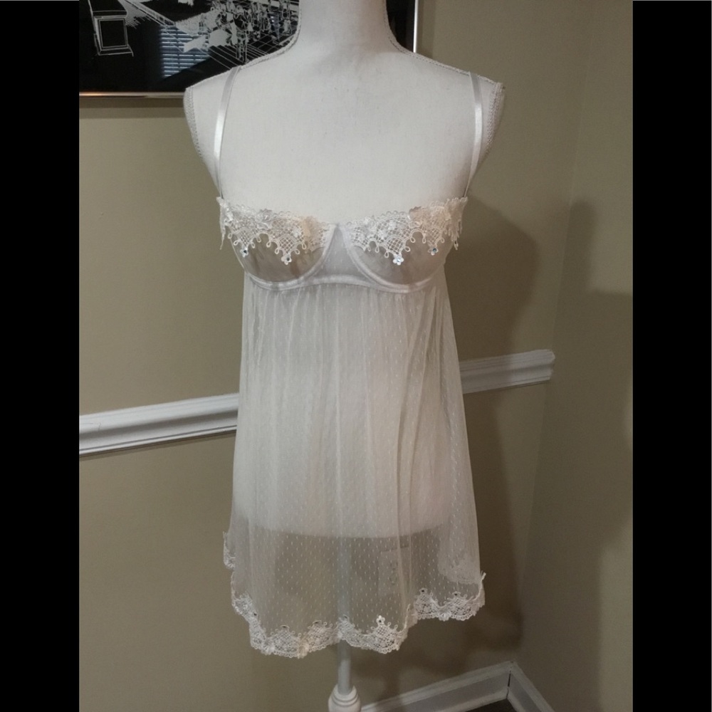 “Ohlala Cheri” intimate apparel
